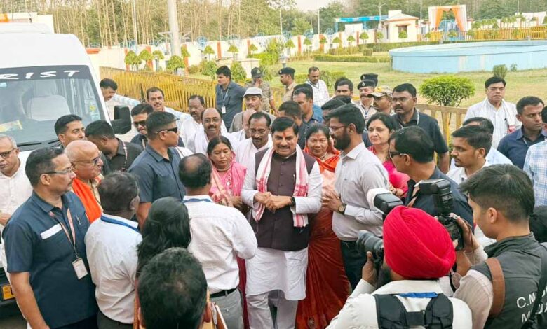 सादगी और मितव्ययिता का संदेश, जनसेवा का अटल संकल्प