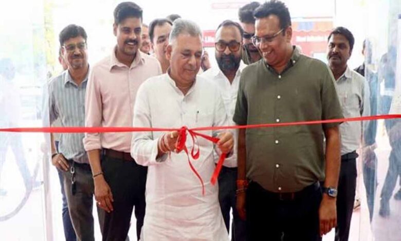 “राइजिंग मध्यप्रदेश” के विजन के साथ निवेश, नवाचार एवं रोजगार के नए अवसर हो रहे सृजित : मंत्री  परमार