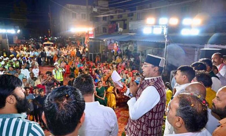 मंत्री  विश्वास सारंग ने किया करोड़ों की लागत से होने वाले विकास कार्यों का भूमि-पूजन