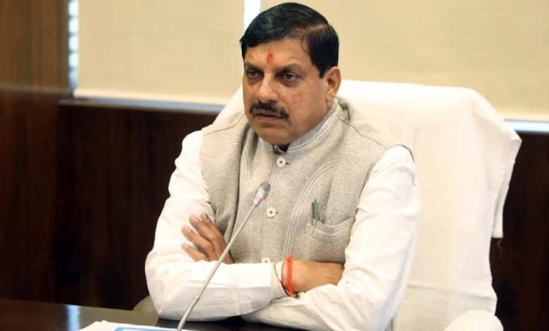 मुख्यमंत्री डॉ. यादव ने गंगा दशहरे पर नीलगंगा पहुंचकर किया माँ गंगा की प्रतिमा का पूजन और अभिषेक