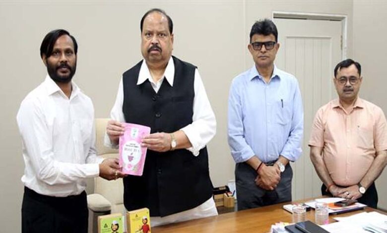 स्टार्टअप्स को वैश्विक पहचान दिलाने के लिए प्रदेश सरकार प्रतिबद्ध : मंत्री काश्यप