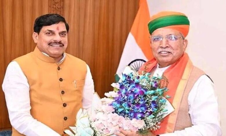 CM मोहन यादव के अचानक दिल्ली पहुंचने से बढ़ी सियासी हलचल, मंत्रिमंडल विस्तार पर चर्चा तेज