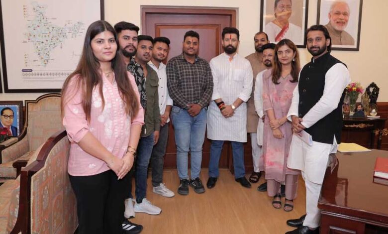 दिल्ली में केंद्रीय मंत्री चिराग पासवान से मिली मध्य प्रदेश लोजपा की टीम; प्रदेश में संगठन विस्तार और जमीनी मजबूती पर हुई सार्थक चर्चा
