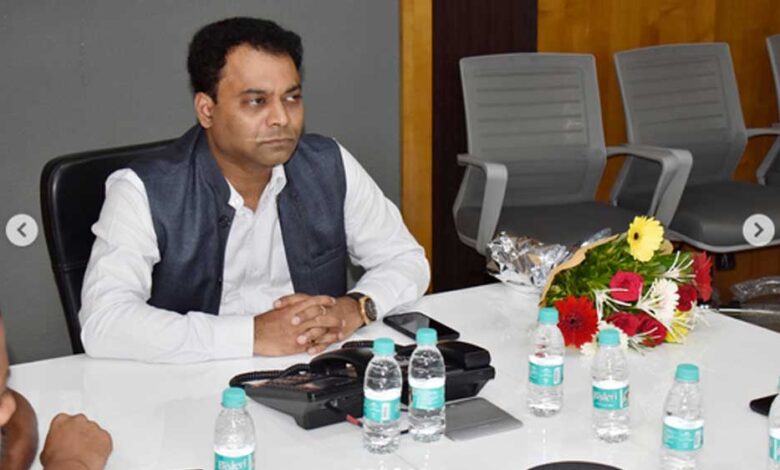 नगरीय विकास एवं आवास विभाग की जीरो टॉलरेंस नीति: वित्तीय अनियमितताओं और कर्तव्यहीनता पर कार्यवाही