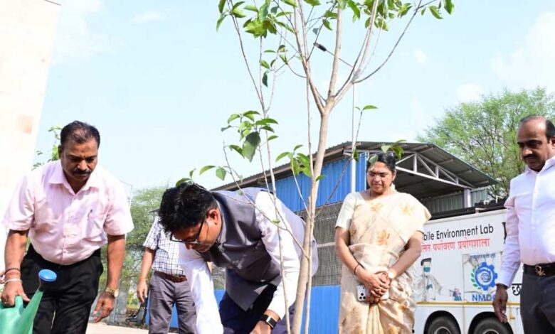 विश्व-पर्यावरण-दिवस-पर-मंत्री-ओपी-चौधरी-ने-किया-मौल-पौधे-का-रोपण