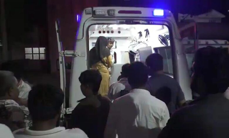 मोरबी में दर्दनाक सड़क हादसा, चराडवा गांव के पास 5 लोगों की मौत, बाइक सवार घायल
