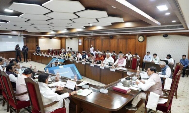 सरकारी कर्मचारियों को राहत, तबादलों की समयसीमा आज रात 12 बजे तक बढ़ाई गई
