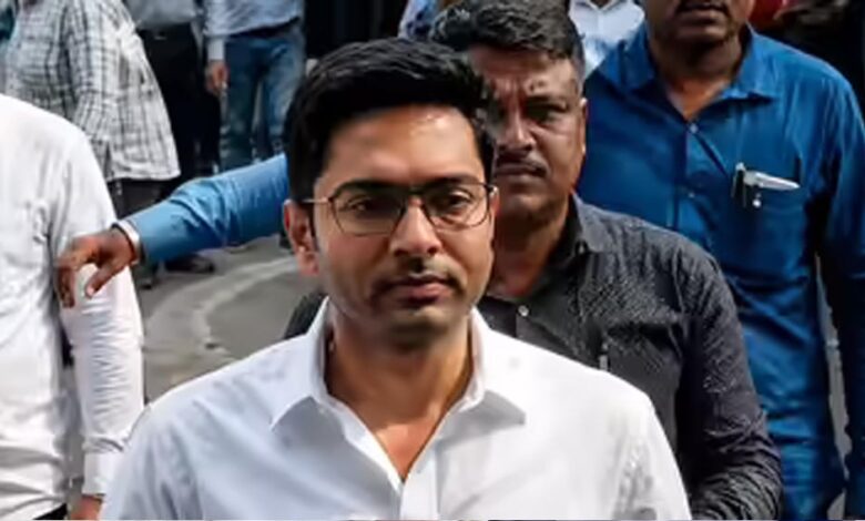अभिषेक बनर्जी की बढ़ीं मुश्किलें! मध्य प्रदेश से जुड़े 6 साल पुराने मामले ने गिरफ्तारी की आशंका बढ़ाई