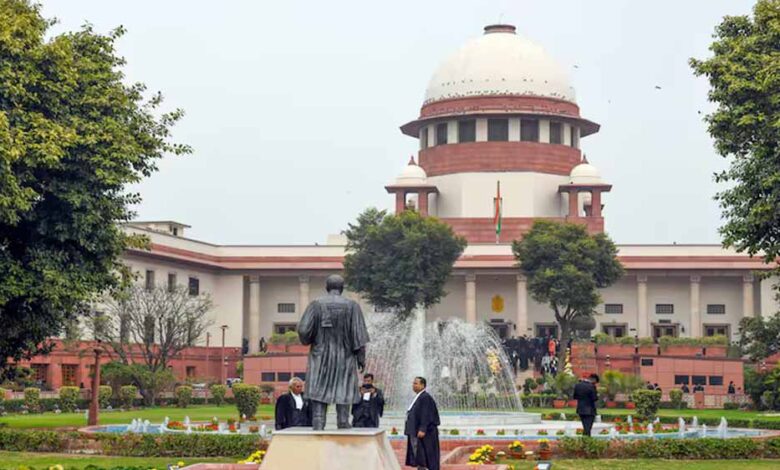सुप्रीम कोर्ट का बड़ा फैसला, कहा- फुटपाथ पर चलना भी नागरिकों का मौलिक अधिकार
