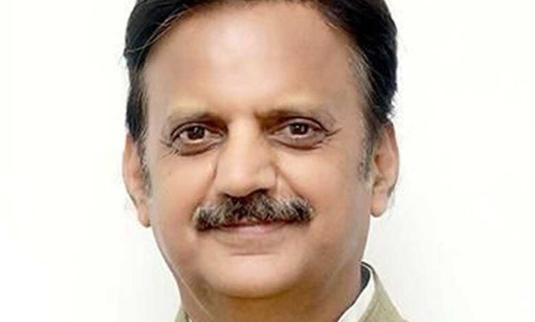 योग : स्वस्थ मानवता, संतुलित प्रकृति और सतत भविष्य का आधार- राजेन्द्र शुक्ल