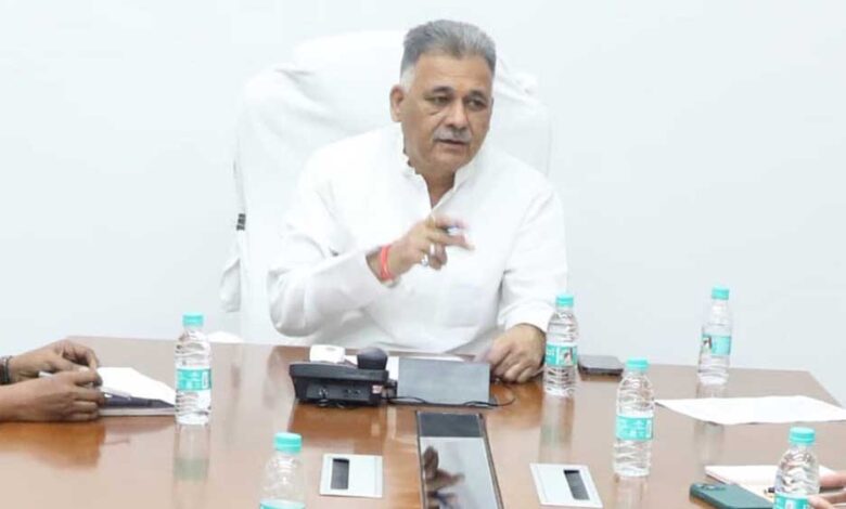 प्रामाणिक ज्ञान और संदर्भों के लिए पुस्तकों की आवश्यकता सदैव बनी रहेगी : मंत्री परमार